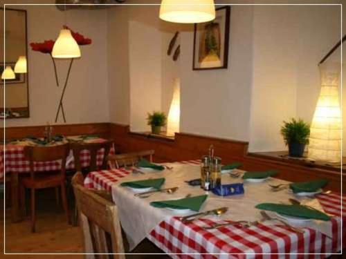 Апартаменты Gasthaus Falbesoner Гшниц Экстерьер фото