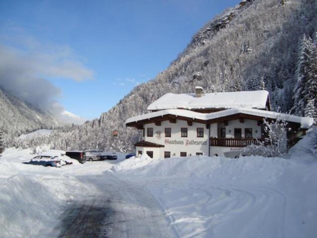 Апартаменты Gasthaus Falbesoner Гшниц Экстерьер фото